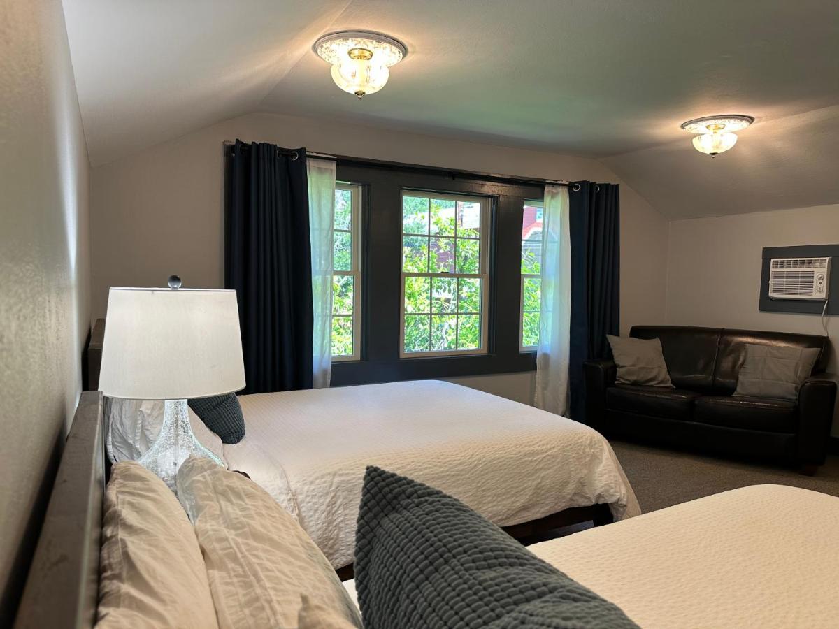 Westfir Lodge & Mountain Market 오크릿지 외부 사진