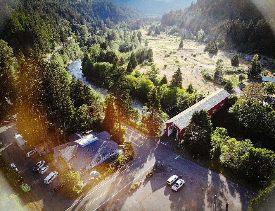 Westfir Lodge & Mountain Market 오크릿지 외부 사진